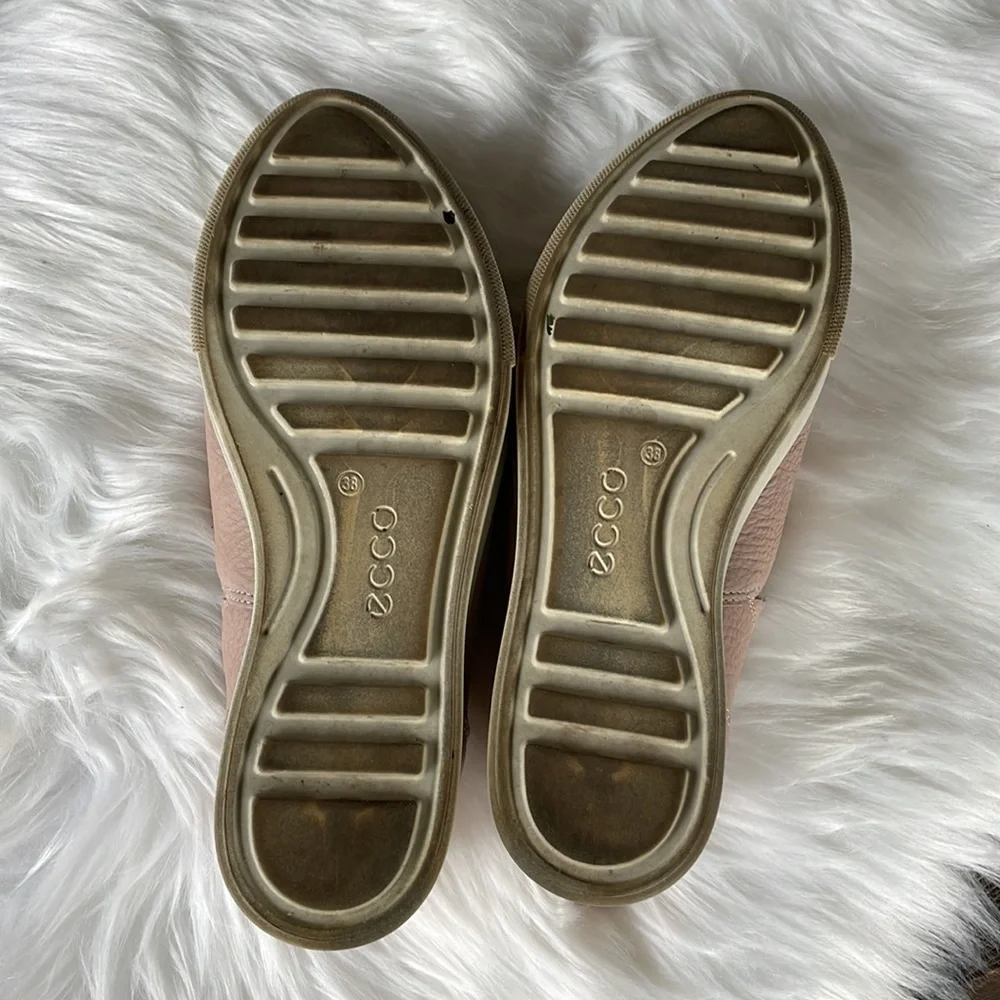 Ecco Gillian slip‎ on sneakers pale pink GUC size 38